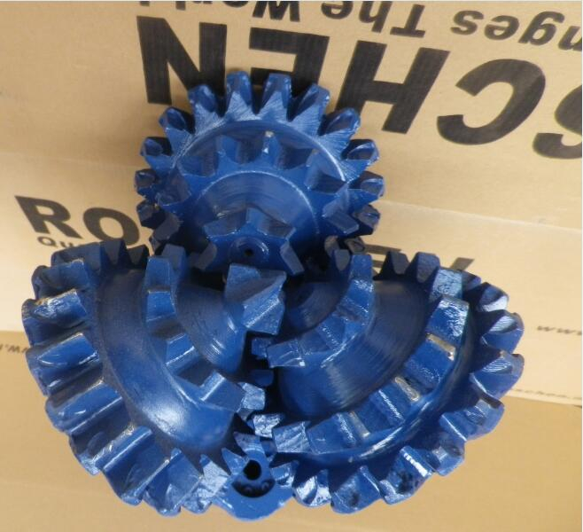  Steel Mill Teeth Tricone Bits 13-3/4''